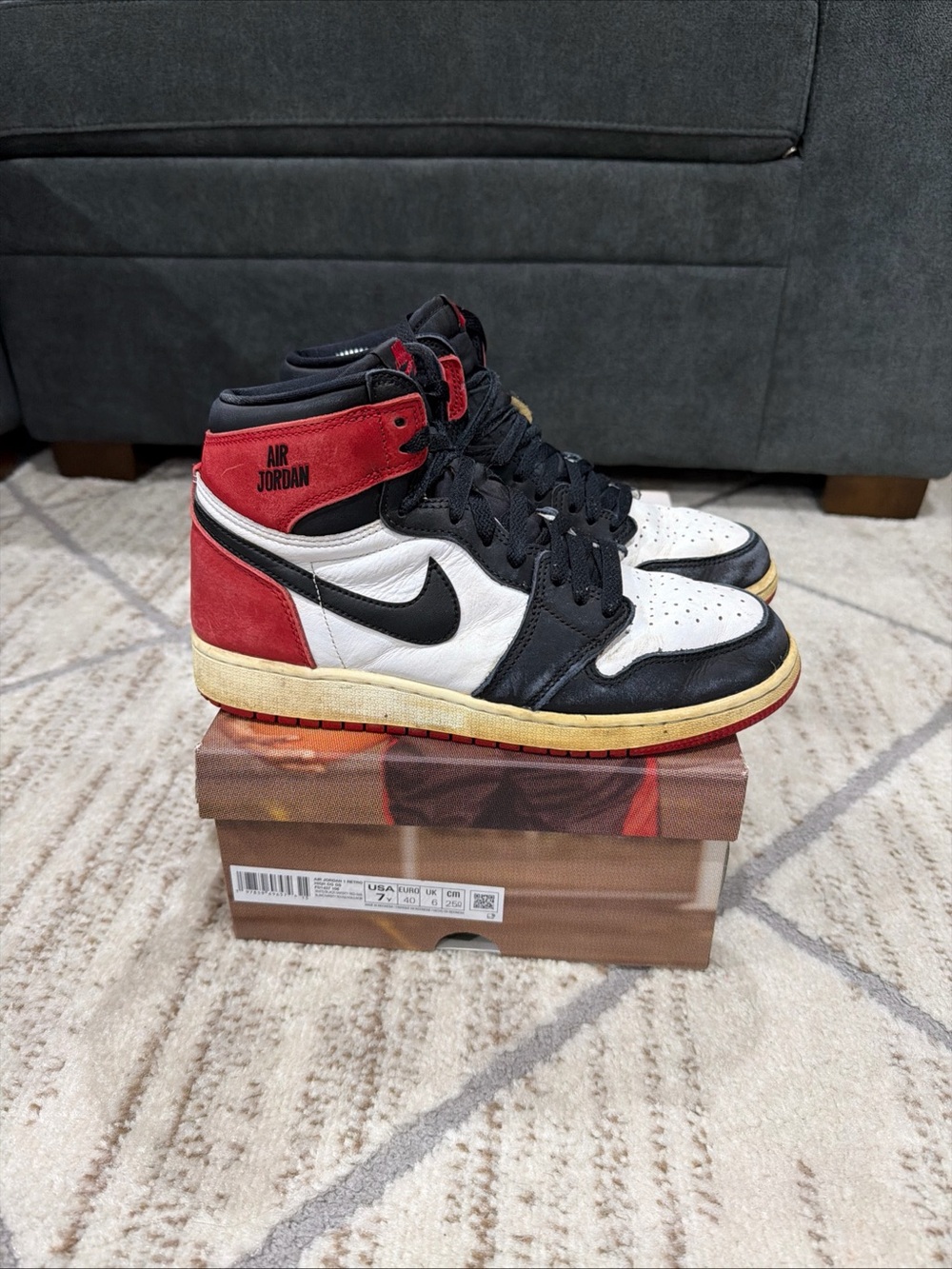 Air Jordan 1 Retro High OG Black Toe Reimagined Varsity Red Size 7Y FD1437-106
